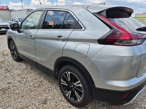 Used 2025 Mitsubishi Eclipse Cross SE AWD/4WD image 2
