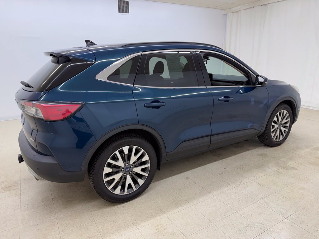 Used 2020 Ford Escape Titanium AWD/4WD image 6