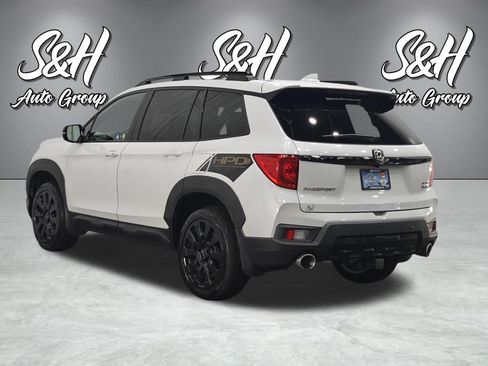 Used 2022 Honda Passport Elite image 18