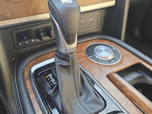 Used 2021 Nissan Armada SL w/ Captain's Chairs Package image 15