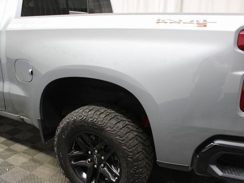 Used 2024 Chevrolet Silverado 1500 LT Trail Boss image 38