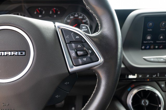 Used 2022 Chevrolet Camaro LT RWD image 25