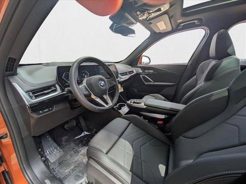 New 2025 BMW X1 xDrive28i w/ Technology Package image 9