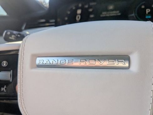 Certified 2025 Land Rover Range Rover Sport Dynamic SE image 30