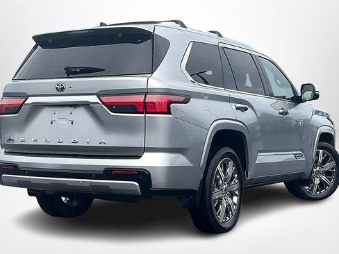 Used 2024 Toyota Sequoia Capstone image 5