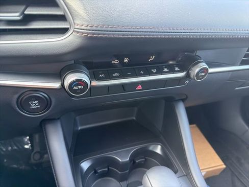 New 2026 MAZDA MAZDA3 s Sport FWD image 19