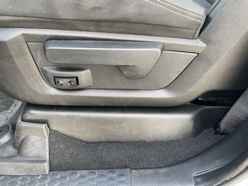 Used 2022 RAM 3500 Tradesman image 16