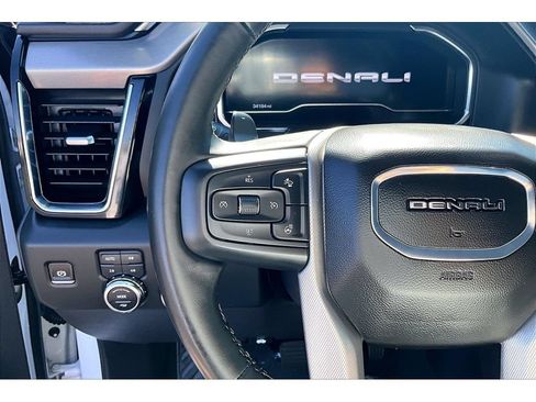 Used 2024 GMC Sierra 1500 Denali w/ Denali Reserve Package AWD/4WD image 12