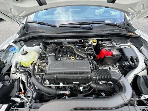 New 2025 Ford Escape ST-Line w/ Cold Weather Package image 24