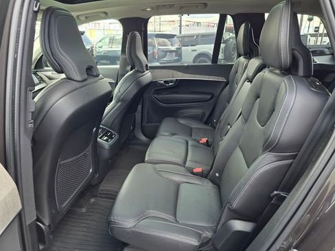Used 2023 Volvo XC90 B6 Ultimate w/ Protection Package Premier AWD/4WD image 16