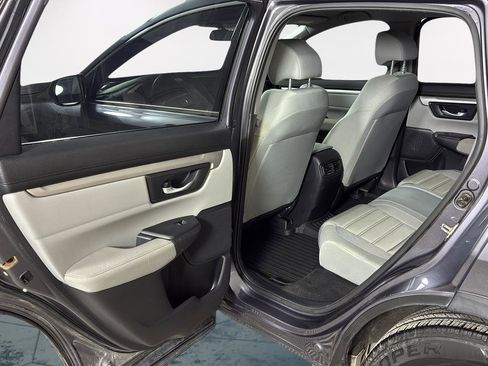 Used 2017 Honda CR-V LX image 31