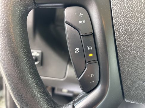 Used 2016 GMC Savana 3500 Extended RWD image 21