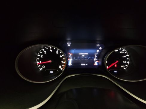 Used 2019 Jeep Compass Limited FWD image 23