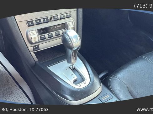 Used 2006 Porsche Boxster RWD image 45
