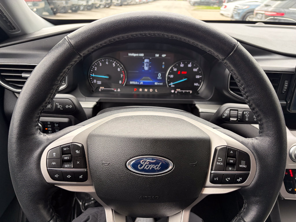 Certified 2023 Ford Explorer XLT w/ Equipment Group 202A AWD/4WD image 27