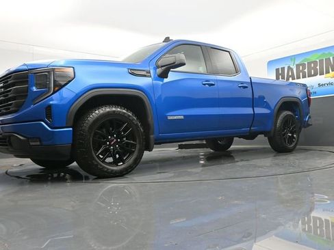 Used 2023 GMC Sierra 1500 Elevation image 18