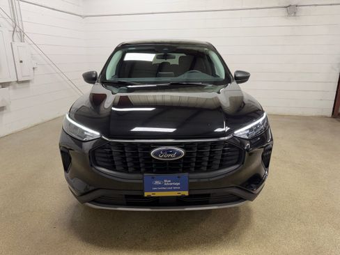 Certified 2025 Ford Escape Active AWD/4WD image 29