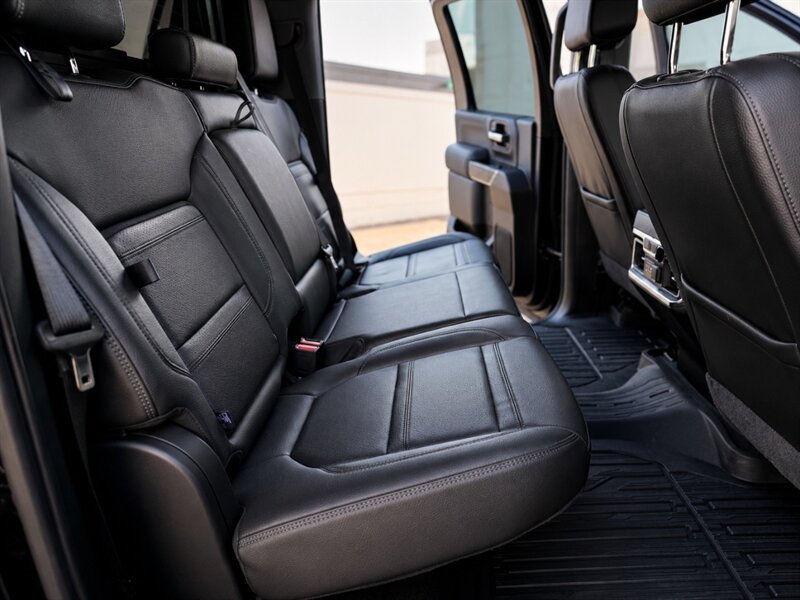 Used 2020 GMC Sierra 2500 Denali AWD/4WD image 23