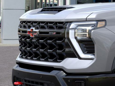 New 2026 Chevrolet Silverado 2500 ZR2 image 13