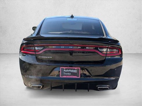 Used 2023 Dodge Charger SXT RWD image 7