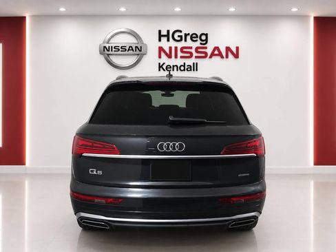 Used 2023 Audi Q5 2.0T Premium Plus w/ Premium Plus Package AWD/4WD image 6
