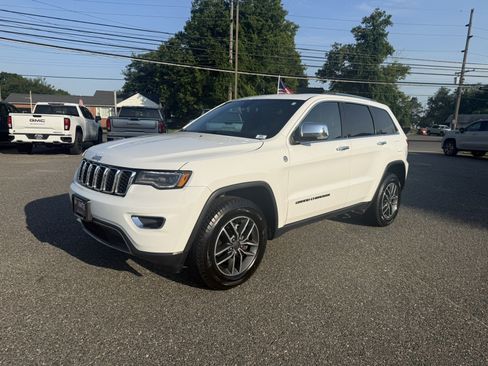 Used 2019 Jeep Grand Cherokee Limited w/ Luxury Group II AWD/4WD image 6