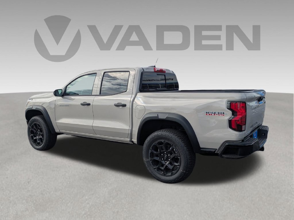 New 2026 Chevrolet Colorado Trail Boss w/ Midnight Edition AWD/4WD image 24