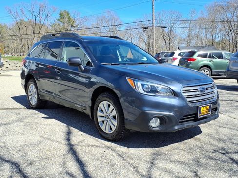 Used 2015 Subaru Outback 2.5i Premium AWD/4WD image 4