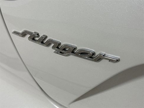 Used 2019 Kia Stinger Premium image 27