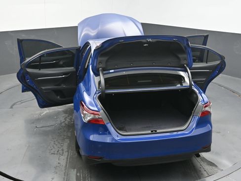 Used 2023 Toyota Camry LE FWD image 46