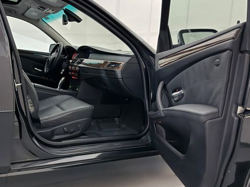 Used 2008 BMW 535xi Sedan image 24