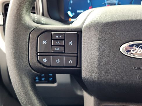 New 2026 Ford F350 XLT w/ XLT Premium Package AWD/4WD image 19