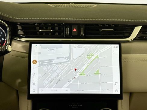 Certified 2025 Jaguar F-PACE R-Dynamic S image 23