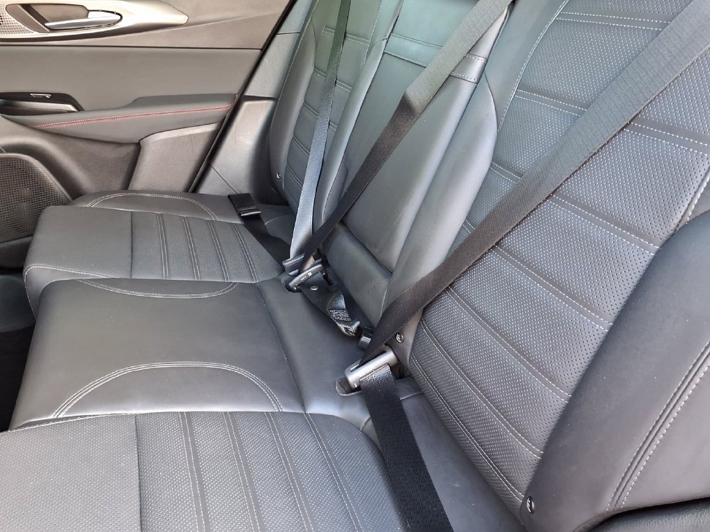 Used 2024 Dodge Hornet R/T Plus w/ R/T Blacktop Package AWD/4WD image 9