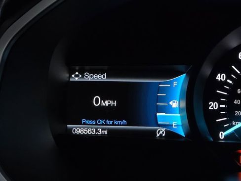 Used 2020 Ford Edge SEL w/ Convenience Package AWD/4WD image 32