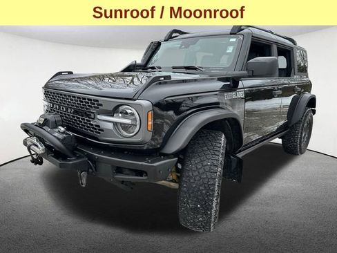 Used 2023 Ford Bronco Everglades image 5