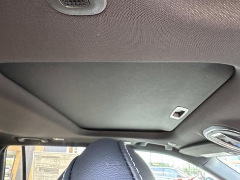 New 2026 Jeep Grand Cherokee Altitude image 10