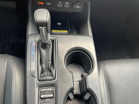 Used 2022 Honda Civic Touring image 10