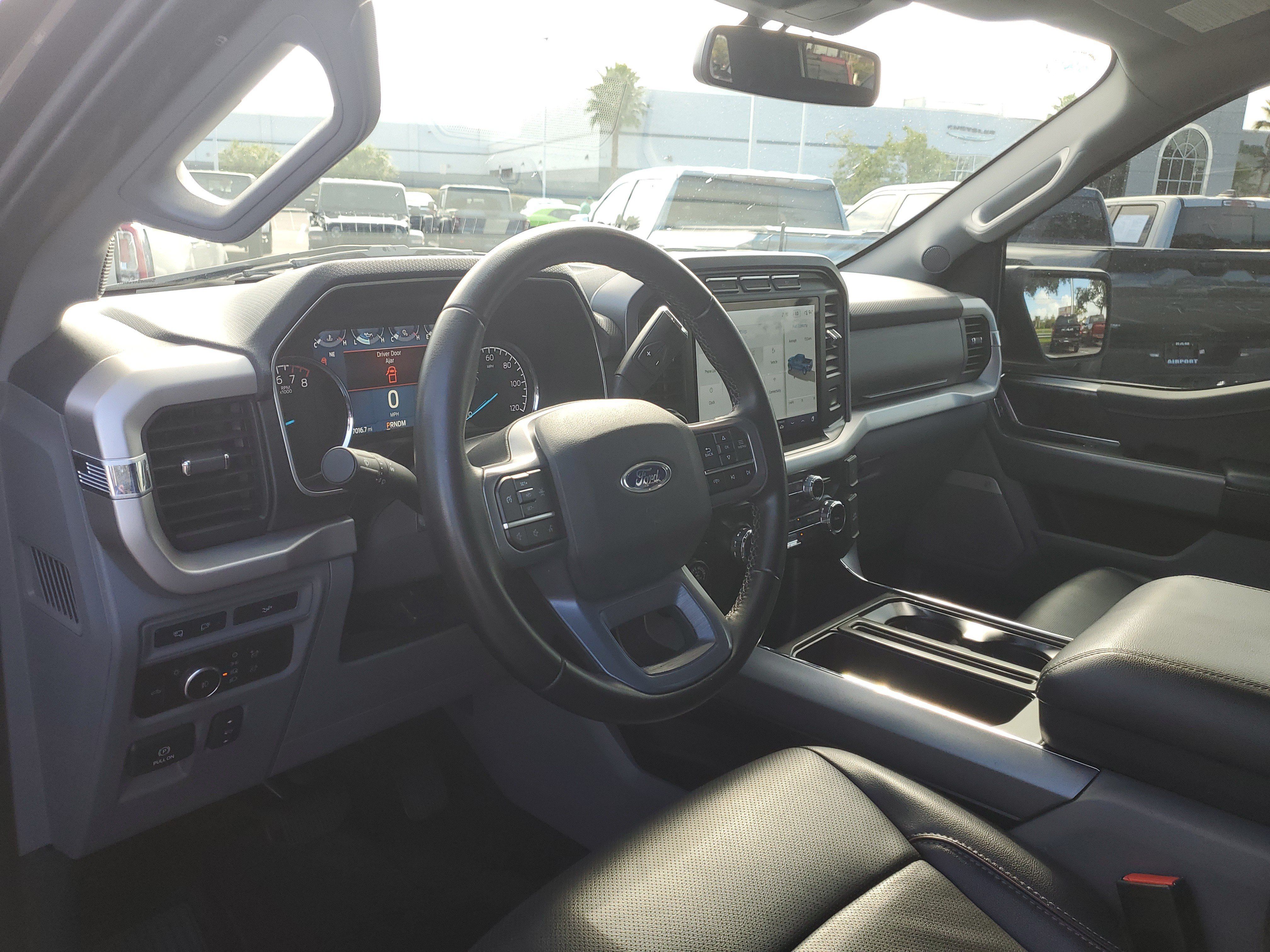 Used 2023 Ford F150 XLT w/ Equipment Group 302A High RWD image 13