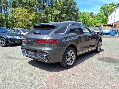Used 2025 Genesis GV70 2.5T image 33
