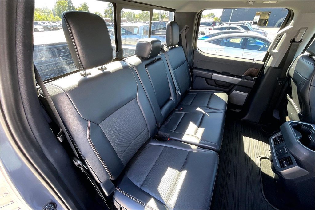 Used 2023 Ford F250 Lariat w/ Lariat Ultimate Package AWD/4WD image 34