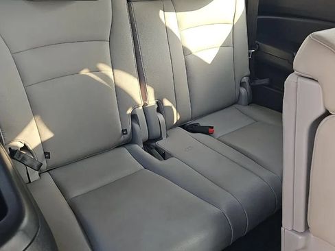 Used 2016 Honda Pilot EX-L image 7