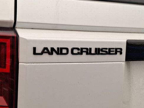 Used 2026 Toyota Land Cruiser AWD/4WD image 12