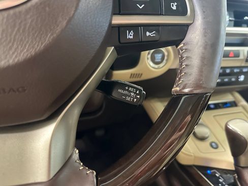 Used 2017 Lexus ES 350 FWD image 22