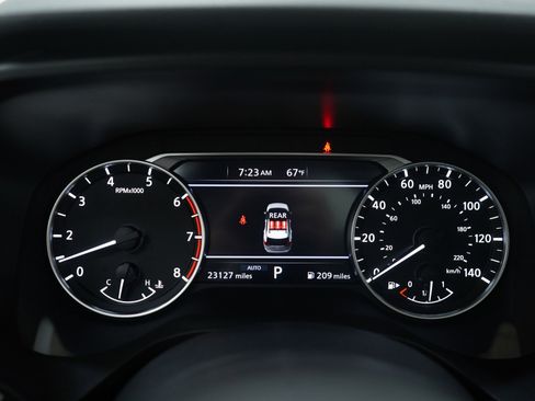 Used 2024 Nissan Rogue SV w/ SV Premium Package image 29