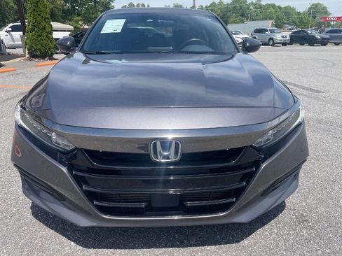 Used 2018 Honda Accord Sport image 5