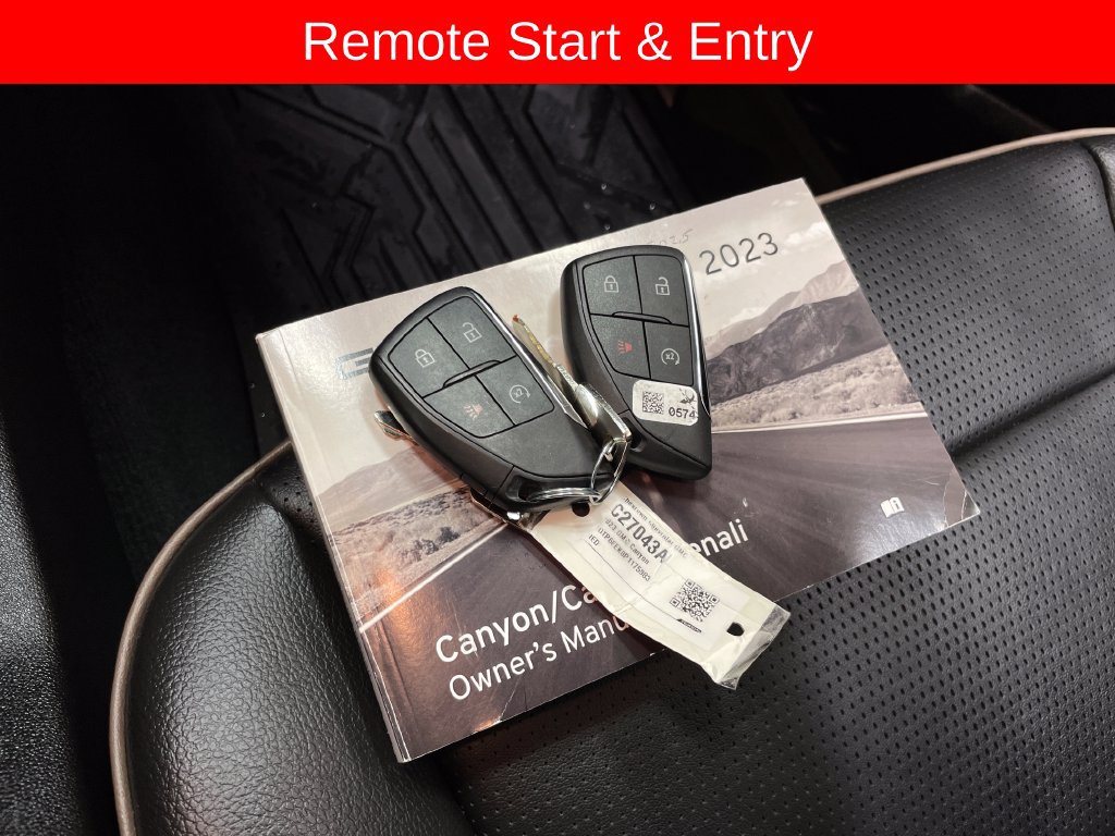 Used 2023 GMC Canyon Denali AWD/4WD image 7