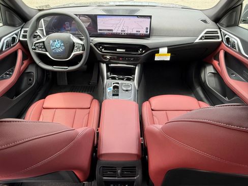 New 2026 BMW i4 eDrive40 w/ Parking Assistance Package RWD image 30