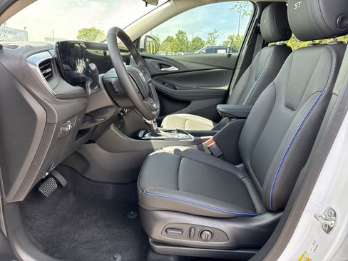 New 2026 Buick Encore GX Sport Touring w/ Comfort Package FWD image 16