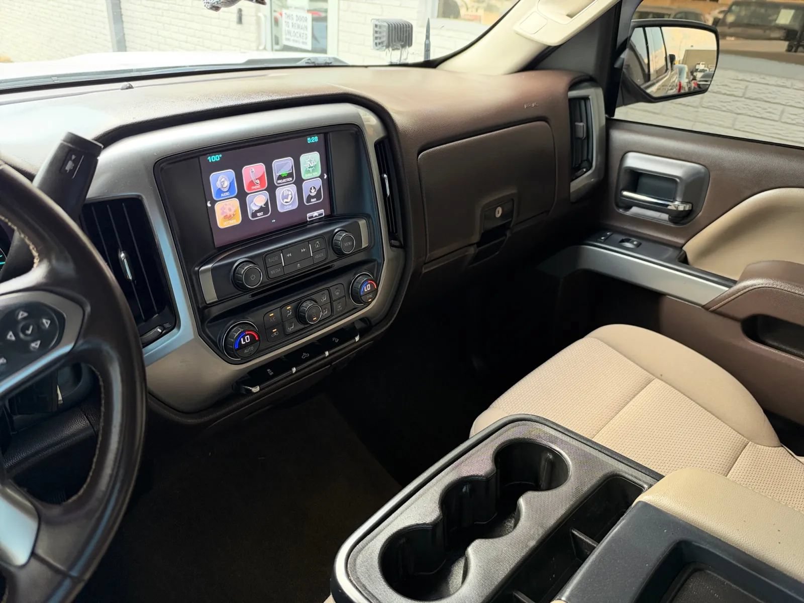 Used 2017 Chevrolet Silverado 1500 LT w/ All Star Edition AWD/4WD image 31